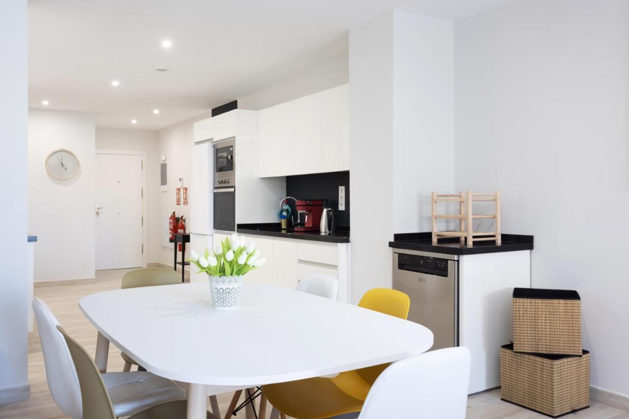 New 140M2 Loft-Style Flat At Town Heart, 3 Beaches Close Casa Leon El Medano  Ngoại thất bức ảnh